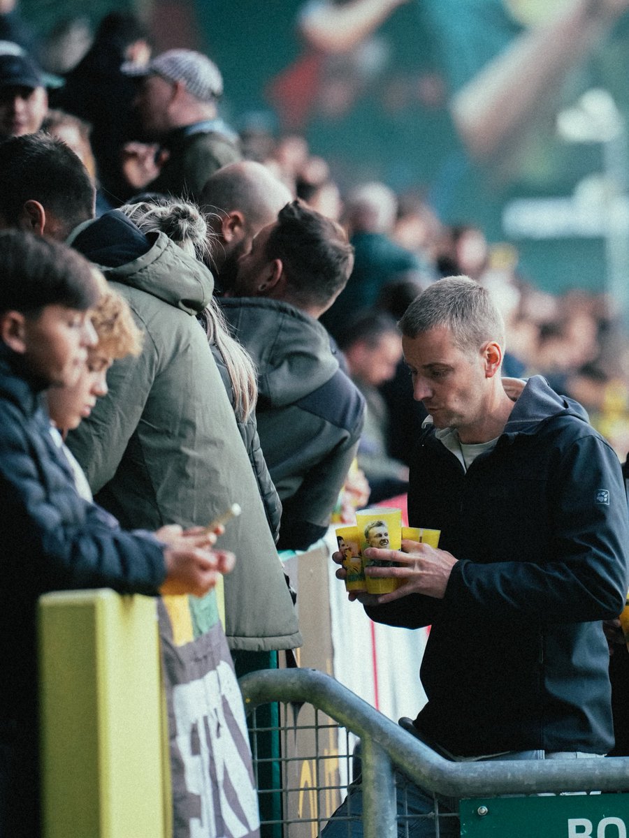 FortunaSittard's tweet image. syNeo trakteert! 
Alle supporters hebben vandaag een gratis drankje gekregen van onze nieuwe hoofdsponsor syNeo.

Prosit op een mooie samenwerking!