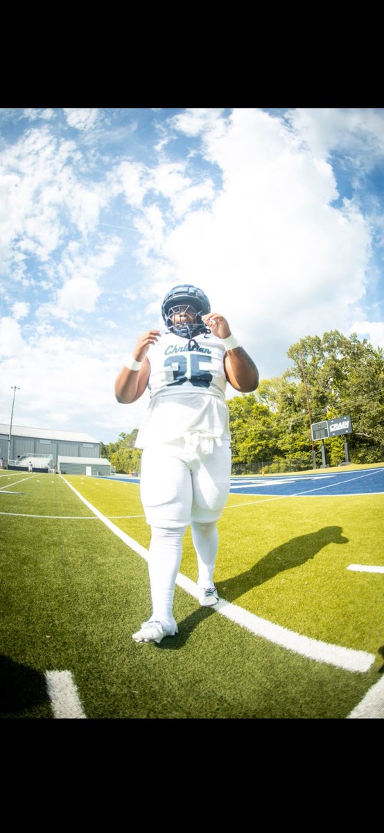 <a href="/DJWilliams2027/">DJ Williams</a>. Last night proved me right. He's a top tier recruit with tremendous potential.  <a href="/QuincyRhodesJr3/">Quincy Rhodes Jr</a> get this man on the hill for the next generation of Munsters! <a href="/4th_and_Five/">4th&Five</a>