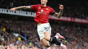 Manu ...un sursis avant le déluge à Liverpool ?
<a href="/Aigleroyal28/">REKKT Ghost</a> <a href="/uziblanchard/">MUKONGOMANI🇨🇩🇨🇩🇨🇩</a>