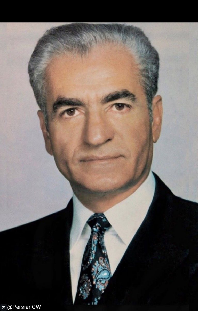 کراوات اعلیحضرت رو ببینین فقط.