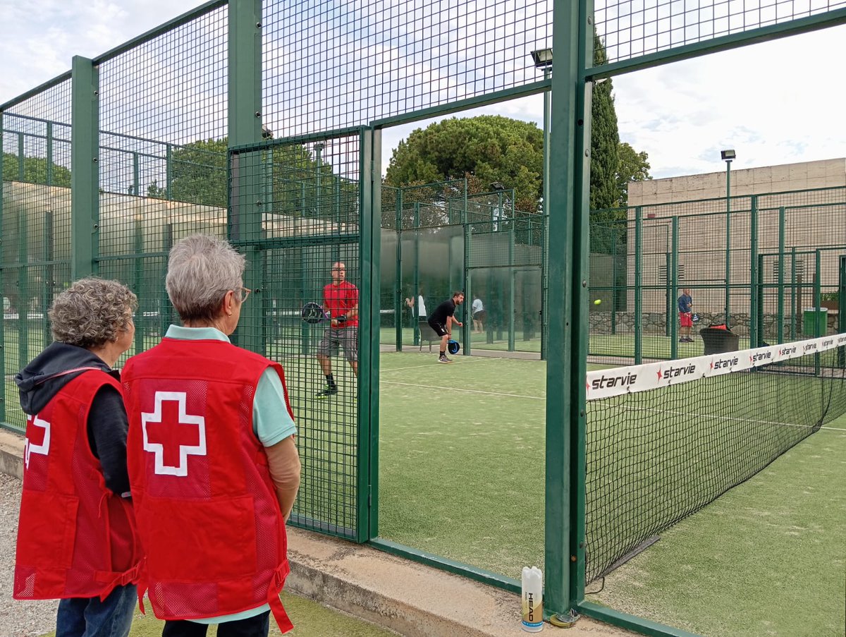 CreuRojaSCF's tweet photo. Avui hem celebrat el tercer Torneig Solidari de Pàdel, al Mas Solà de Santa Coloma de Farners.
Moltes gràcies als participants, que han gaudit del joc i han contribuït als projectes de la Creu Roja. https://t.co/roVn8DGZkq