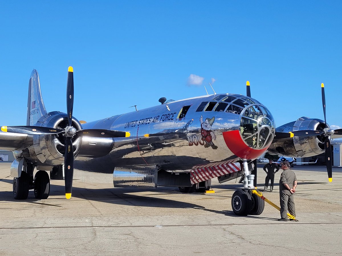 DevilFullmetal's tweet photo. Went for a very special flight~
The B-29 Superfortress known as "Doc" came and both my father and I went for a flight. It gives us a small glimpse into the world my grandmother knew as a W.A.S.P

#B29 #B29Doc https://t.co/zSMMjRyqo6