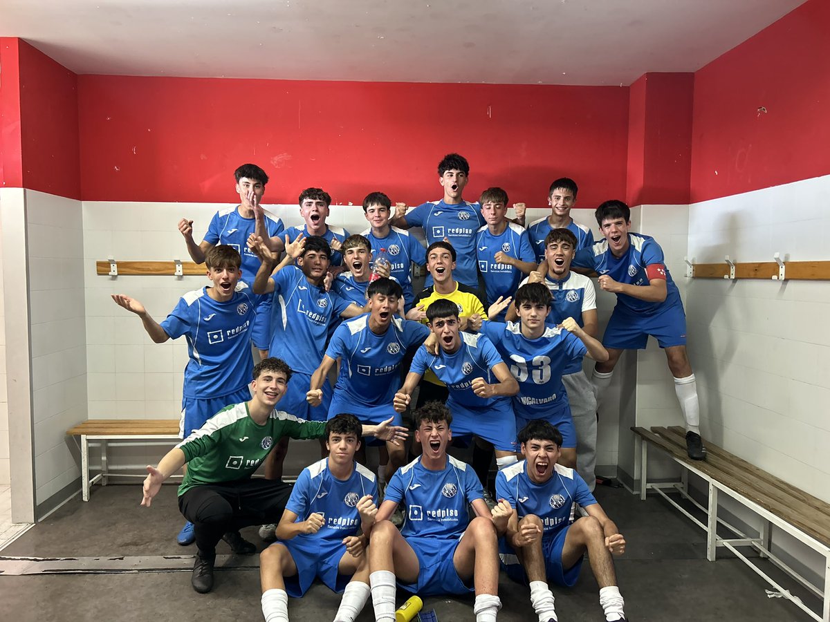 Pacheco (@pacheco_edm) on Twitter photo Juvenil C <a href="/CDVicalvaro/">C.D. Vicálvaro ⚽️</a>
Jornada 4 en la que nos enfrentamos a un buen rival,partido competido por el equipo en el que nos llevamos los tres puntos en los últimos minutos con resultado de 0-1.
Seguimos creciendo juntos 🍍 🔵🔵 Juvenil C <a href="/CDVicalvaro/">C.D. Vicálvaro ⚽️</a>
Jornada 4 en la que nos enfrentamos a un buen rival,partido competido por el equipo en el que nos llevamos los tres puntos en los últimos minutos con resultado de 0-1.
Seguimos creciendo juntos 🍍 🔵🔵