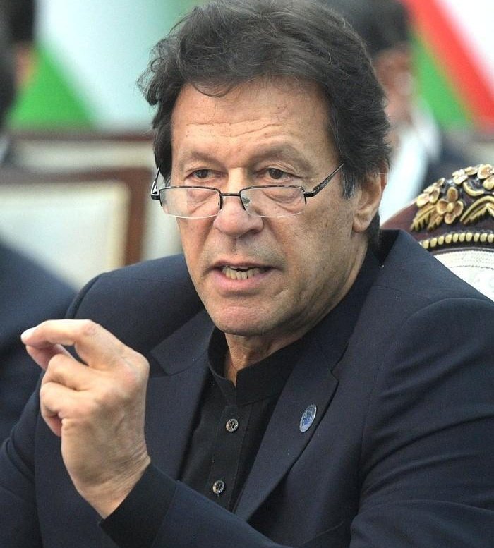 اللّٰہ پاک میرے خان کو صحت تندرستی والی لمبی زندگی دے اور وقت کے یزید کی قید سے رہائی نصیب فرمائے آمین

#HappyBirthdayImranKhan