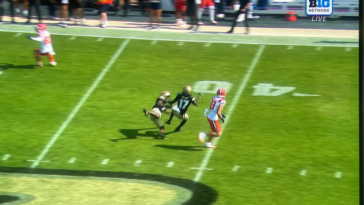 No Context Purdue tweet media