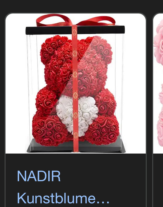 es gibt womöglich kein hässlicheres geschenk was man seiner freundin schenken kann wie diesen kleinen nuttensohn wenn ich den schon sehe kribbelt mein körper