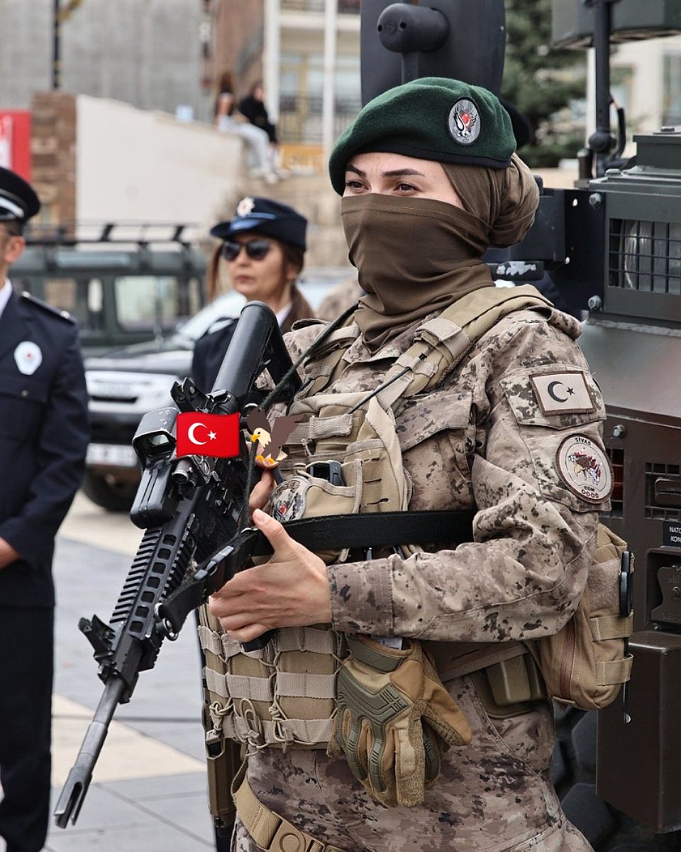 Kurdun dişisi de kurttur 🇹🇷🐺