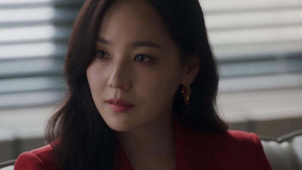 kojisomo's tweet photo. ชาซูยอนลุคฉีกใบหย่าสวยเกินบรรยาย เอาใจช่วยมาดามจริงๆ ชีวิตถูกบีบตั้งแต่เด็ก ขอให้ได้ทุกอย่างที่ควรเป็นคืน แต่สามีหาใหม่เอาเหอะ ท้อ จะทำอะไรแต่ละทีมาดามกับจียูเจ็บตัวตลอด😭 อยากให้ซูยอนมีแต่ความสุข
#FirstLadyEp4 https://t.co/sfdNJJjTI2
