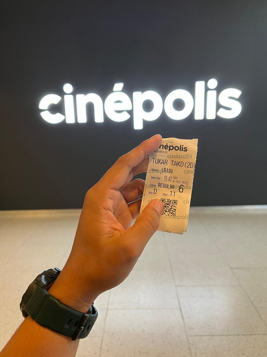 odynst's tweet image. Baguss pwool sih ini, bakalan jd film favorit awk tahun ini

Buruan gih nonton film TUKAR TAKDIR, Dijamin deh, apalagi semua cast nya, TerNiat lah pokoknya🙌🏻

ditunggu lagi karya2 serupa berikutnya😊 mbak @moulysurya

@cinepolisID @Starvisionplus
#filmtukartakdir  #TukarTakdir