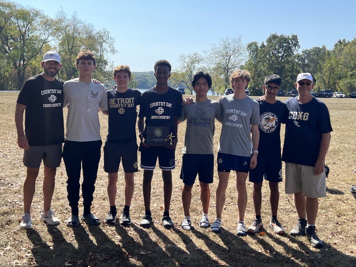 DCDS Athletics tweet media