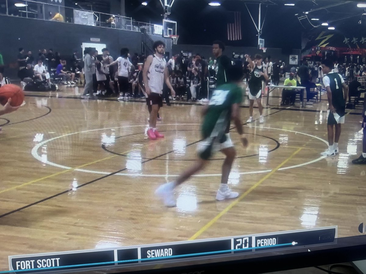 6'9" PF/C Tejacion Chapman is underway in Wichita Kansas for Seward CC major impact sophomore with D1 interest already emerging for mid majors like Fairleigh Dickinson University, Alcorn state etc <a href="/jjchapman23/">Tejacion Chapman</a> is on Ct 4 - 1:15 and Ct 5 -3:25 at Juco All American Jamboree in KS!