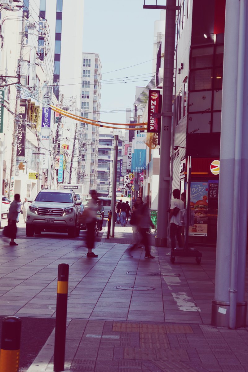 qDnMGL1nipJPGoI's tweet image. Street Photography in Hiroshima.