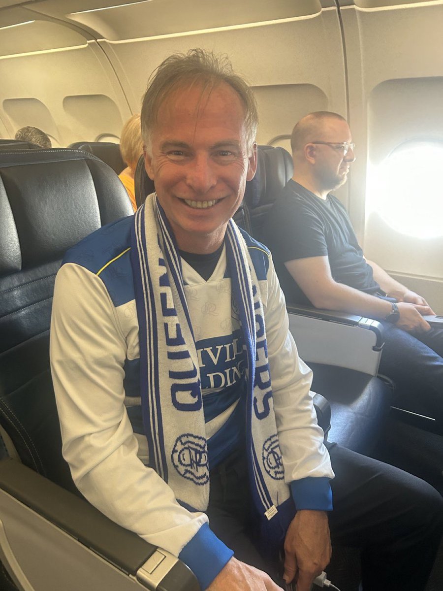 QPR fan Ken set off from Des Moines on Friday, caught a connecting flight from Chicago to Heathrow and then a bus to Bristol to see his beloved R’s in action at Ashton Gate…

They came from 1-0 down to beat Bristol City 2-1 at Ashton Gate 💪

Safe journey home Ken! ✈️