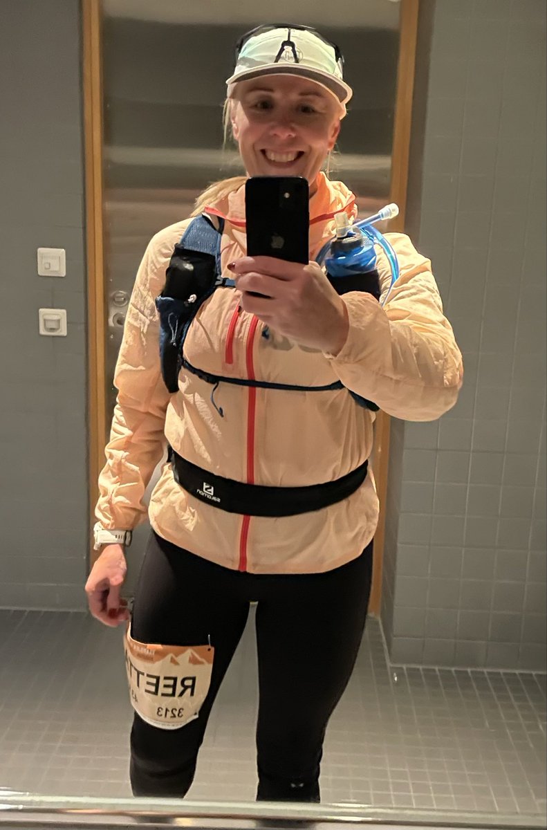 ReettaLI's tweet photo. ”Kolin kärsimys vapauttaa” 💚🩷

Kova, mutta kunnon mukaan tehty hallittu päiväretki 😊@VaarojenMara  on upea tapahtuma 💪🏻 https://t.co/3e3yfUxHPu