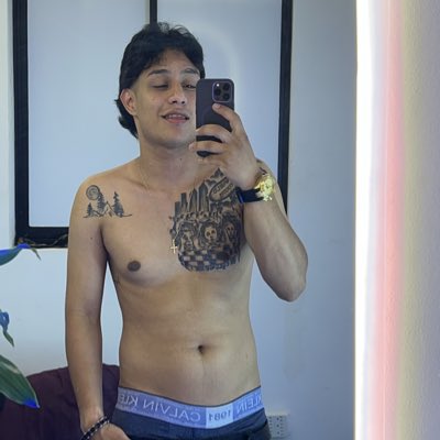 Adonisgrey7's tweet photo. #NuevaFotoDePerfil https://t.co/uoWc2F8d3D