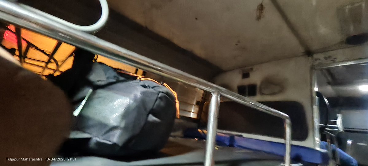 p_s_s_ravikiran's tweet image. @MSRTC_Live Urgent complaint: Ordinary Sleeper Bus Dharshiv–Hyderabad in unsafe, unhygienic condition. No curtains, broken mirror/lights/seats, zero maintenance. Mahila Sadhikar benefit ignored—women&apos;s privacy &amp;amp; safety compromised. Please act now! #MSRTC #PassengerSafety