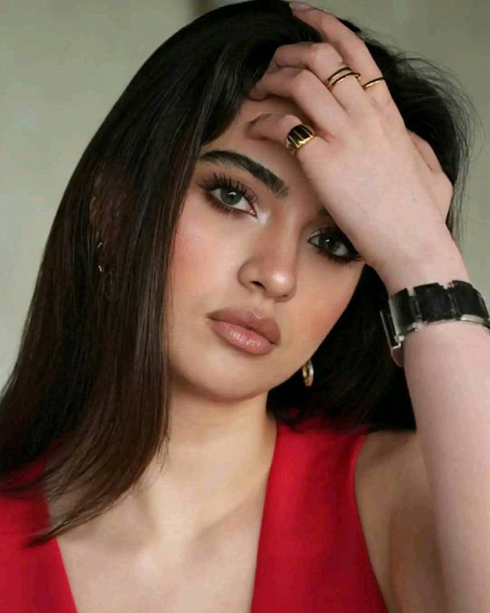 ليست قوتنا دائماً فيما نقول ونفعل ،فأحياناً تكون قوتنا فيما نصمت عنه أو فيما نتركه .🦋