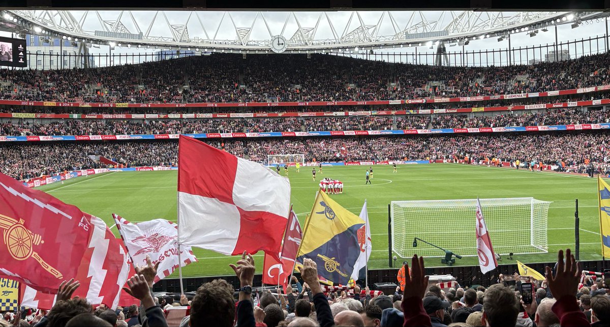 Comfortable today. Just the way I like it. Onwards. #Arsenal