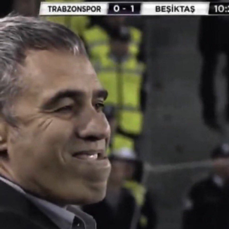 Namertanyahu her uzun vurduğunda