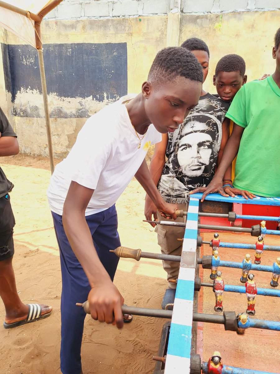TableSoccer_GH's tweet photo. 1/2
A successful justifier went down today in Chorkor, and what a spectacle it was! 🔥

Talented players turned up big time to impress, as table soccer returned to the very streets where it’s most adored. 🏆🇬🇭 
#TableSoccer 
#Chorkor https://t.co/IfiZywtH6T