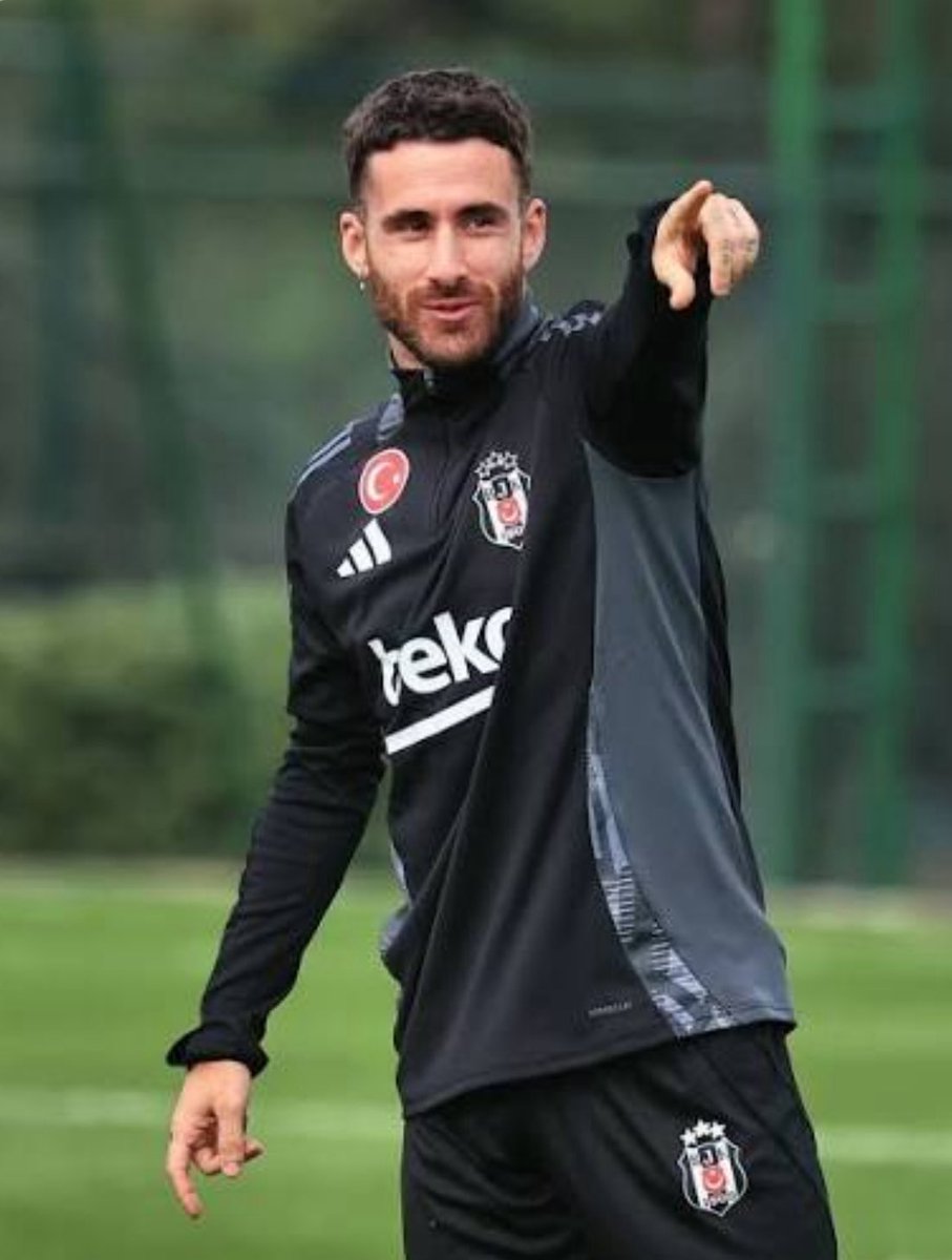 Her maç karısı yapıyo Davinson'u