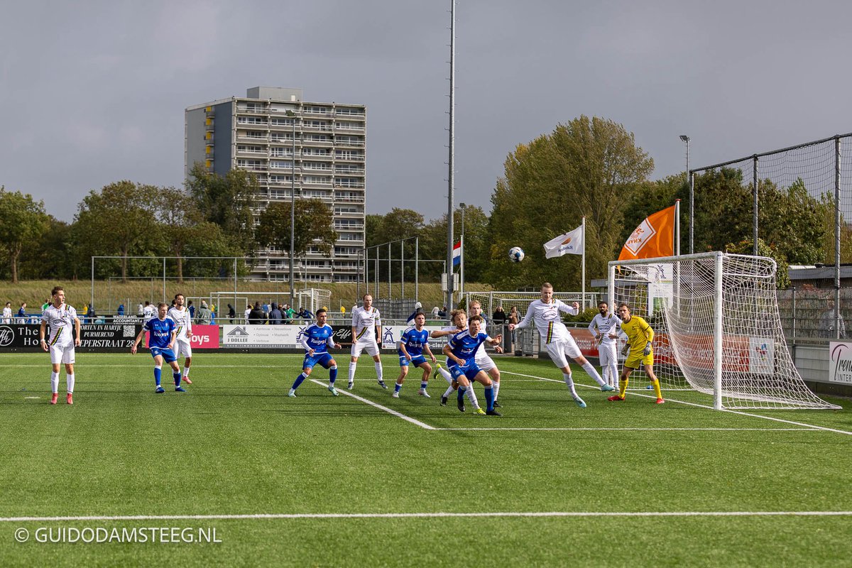 guidodamsteegnl's tweet image. Vandaag de wedstrijd ZOB tegen sv Hillegom gefotografeerd 📸⚽️🌦️ De wedstrijd eindigde in een 2-1 overwinning voor ZOB. 

Bekijk de wedstrijdfoto’s via hier: guidodamsteeg.nl/4-oktober-2025… 👈🏻

#zob #svhillegom #hillegom #zuidoostbeemster #knvb #voetbal
