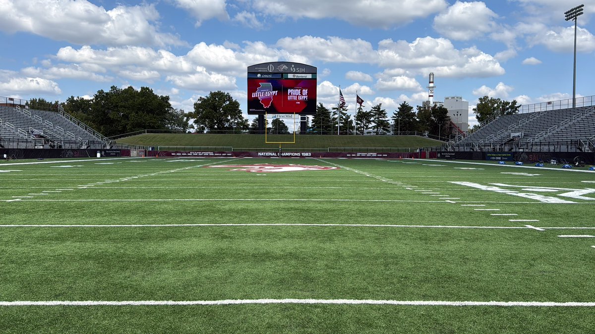HALFTIME

SIU - 4
ISU - 1

Got make some adjustments going into the second half!! #LeaveNoDoubt