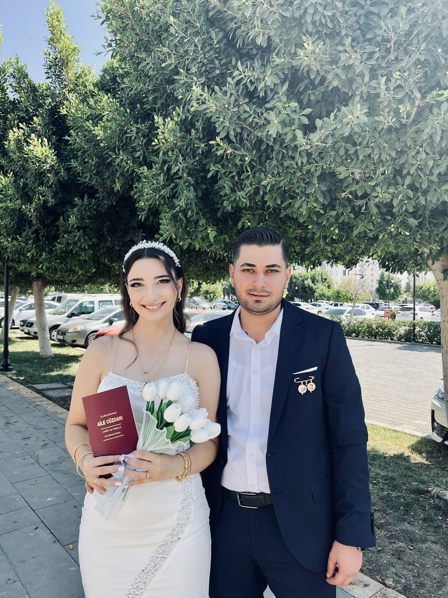 Kızlaarrr ben evlendiiimm..🤭