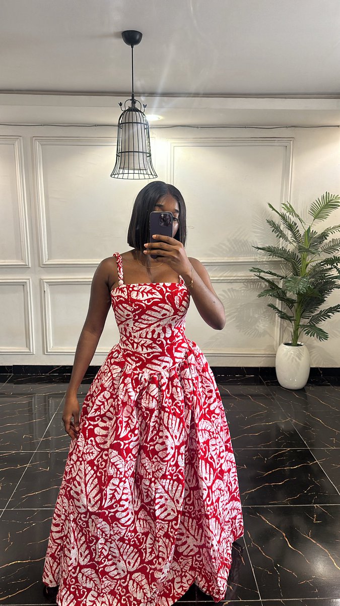 Mora.co 👗 tweet media