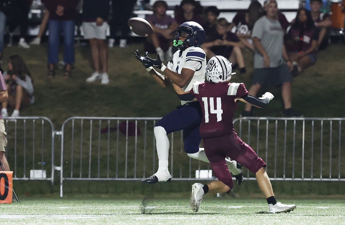 Mekhism26's tweet photo. https://t.co/stfLHr17TI
Week 6 highlights vs Wheaton Academy 6 catches 200 rec yards &amp; 1td @ChiHopeEagles @mikeclarkpreps @LemmingReport @NUICFootball @PrepRedzone @EDGYTIM https://t.co/NQ17Dzjvk3