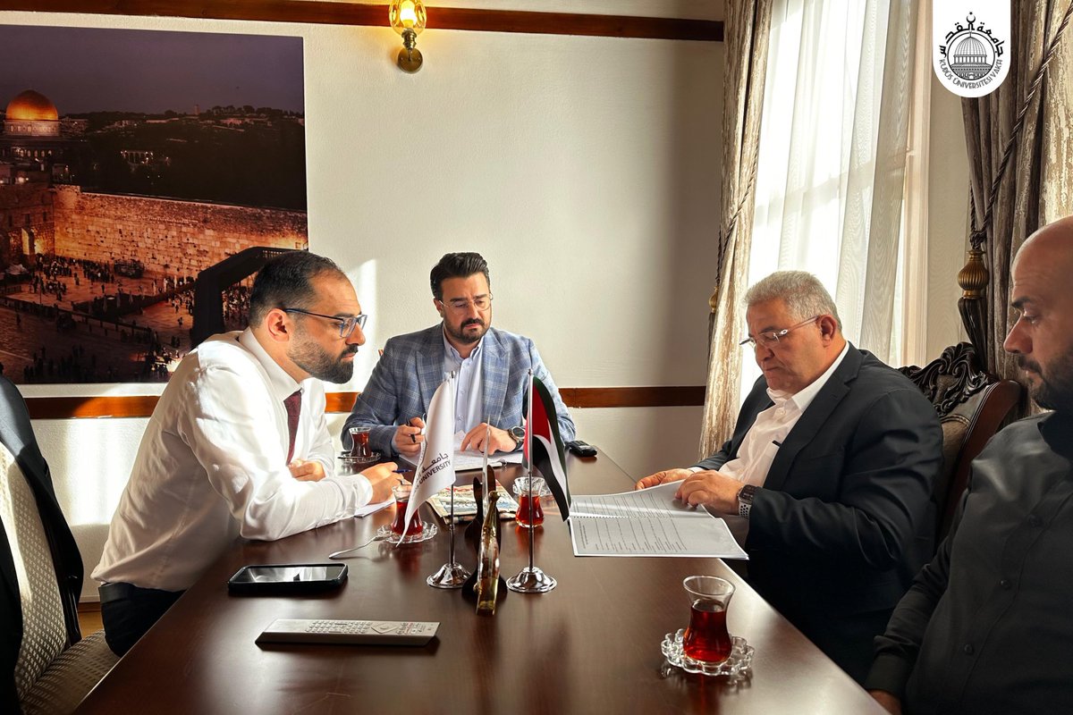 kudusunivakif's tweet photo. 📌 Kudüs Üniversitesi Vakfı olarak Prof. Dr. İmad Abu Kishek’i vakfımızda misafir ettik.

🔹 Genel çalışmalarımızı ve geleceğe dair projelerimizi değerlendirdik.

Vakfımızın hedefleri doğrultusunda kıymetli görüş ve katkıları için kendisine teşekkür ederiz. https://t.co/ju8lZSK80G