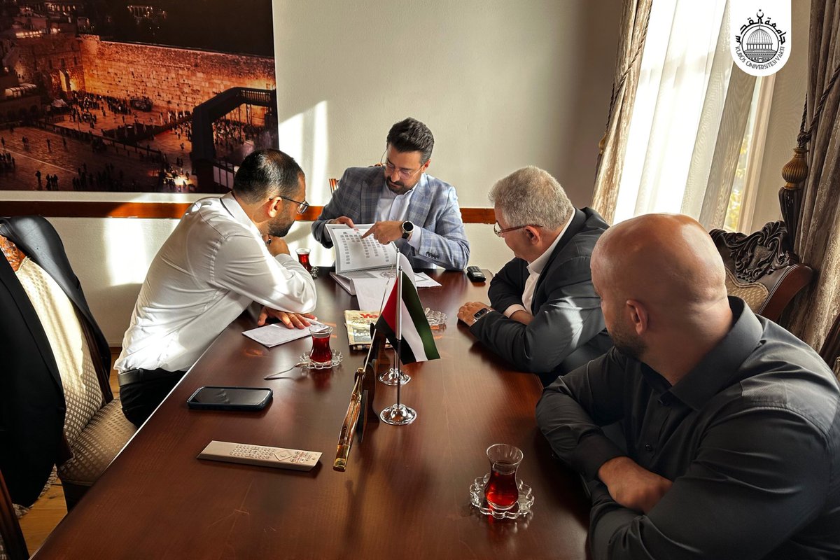 kudusunivakif's tweet photo. 📌 Kudüs Üniversitesi Vakfı olarak Prof. Dr. İmad Abu Kishek’i vakfımızda misafir ettik.

🔹 Genel çalışmalarımızı ve geleceğe dair projelerimizi değerlendirdik.

Vakfımızın hedefleri doğrultusunda kıymetli görüş ve katkıları için kendisine teşekkür ederiz. https://t.co/ju8lZSK80G