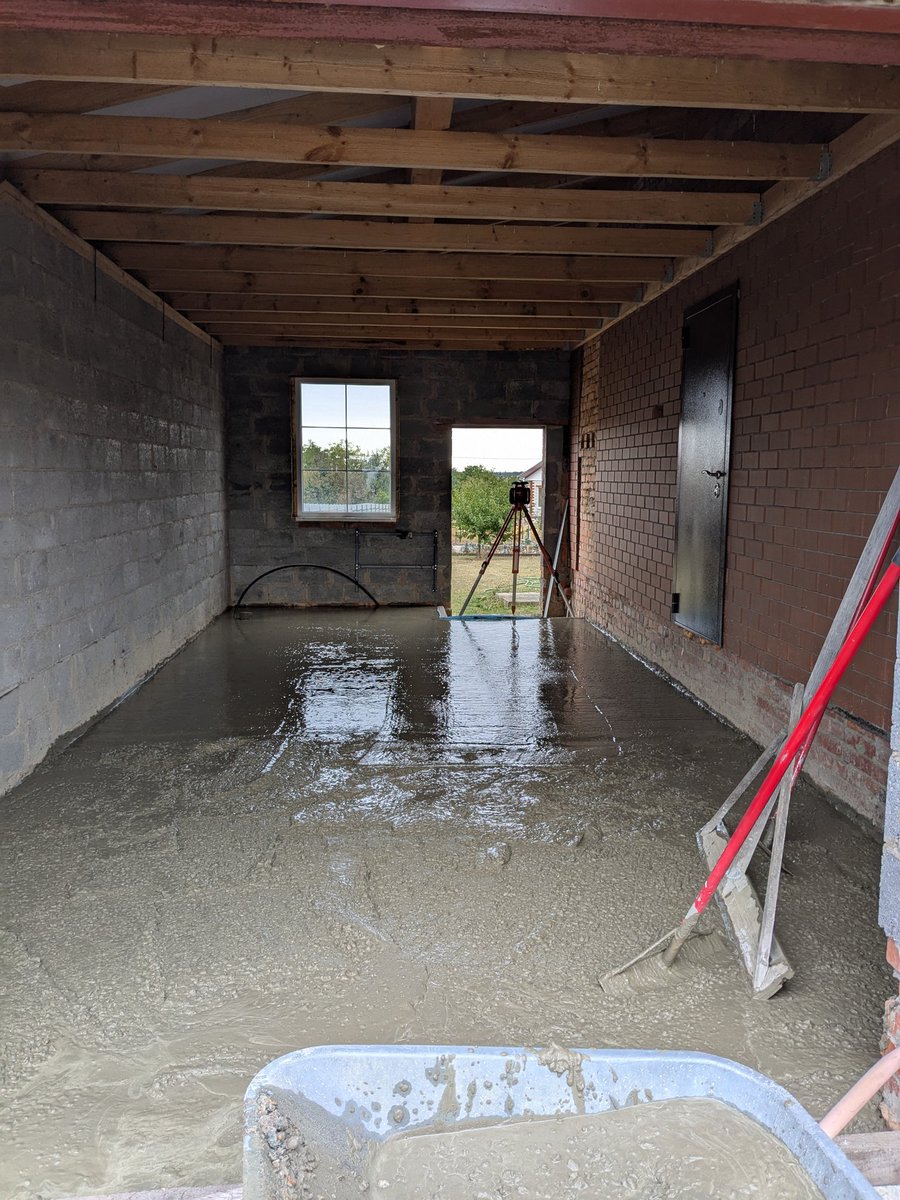 Maxim Gladkih tweet media