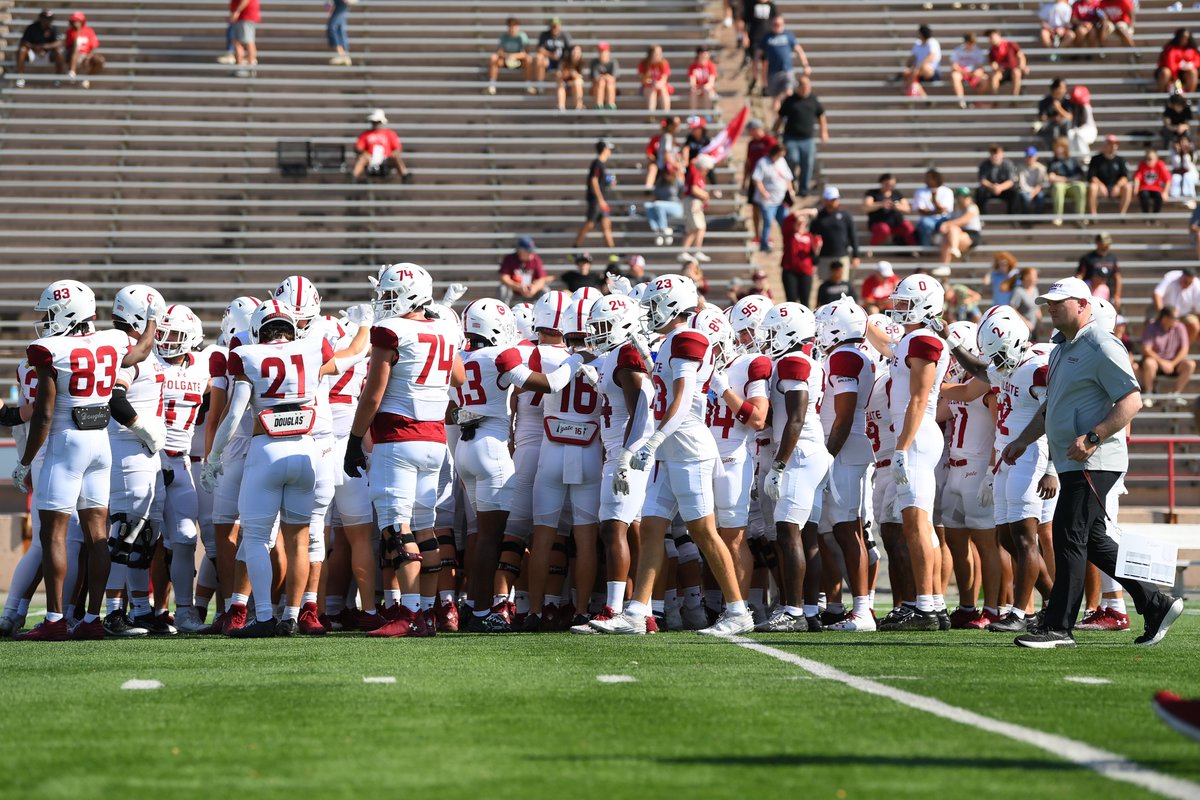 Showtime 🏈

#GoGate | #DrawTheLine