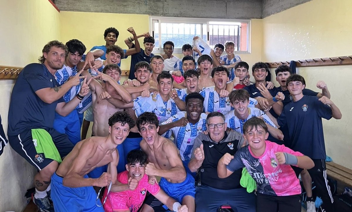 Cantera CF Talavera de la Reina (@canteracft) on Twitter photo ¡𝗘𝗡𝗛𝗢𝗥𝗔𝗕𝗨𝗘𝗡𝗔, 𝗘𝗤𝗨𝗜𝗣𝗢¡ 🔥🔥
➕Nuestro Juvenil DH se deja el alma y consigue un triunfo de oro ante la <a href="/ucamcf_academy/">UCAM Murcia CF Academy</a> por 1️⃣-0️⃣.
Trabajo, entrega y un equipo que no deja de creer. ¡ESTE ES EL CAMINO! 🚀
#CanteraTala 💙🤍 ¡𝗘𝗡𝗛𝗢𝗥𝗔𝗕𝗨𝗘𝗡𝗔, 𝗘𝗤𝗨𝗜𝗣𝗢¡ 🔥🔥
➕Nuestro Juvenil DH se deja el alma y consigue un triunfo de oro ante la <a href="/ucamcf_academy/">UCAM Murcia CF Academy</a> por 1️⃣-0️⃣.
Trabajo, entrega y un equipo que no deja de creer. ¡ESTE ES EL CAMINO! 🚀
#CanteraTala 💙🤍