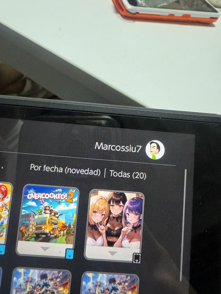 Me robaron mi switch :(  , me cambiaron el nombre a mi cuenta 😔