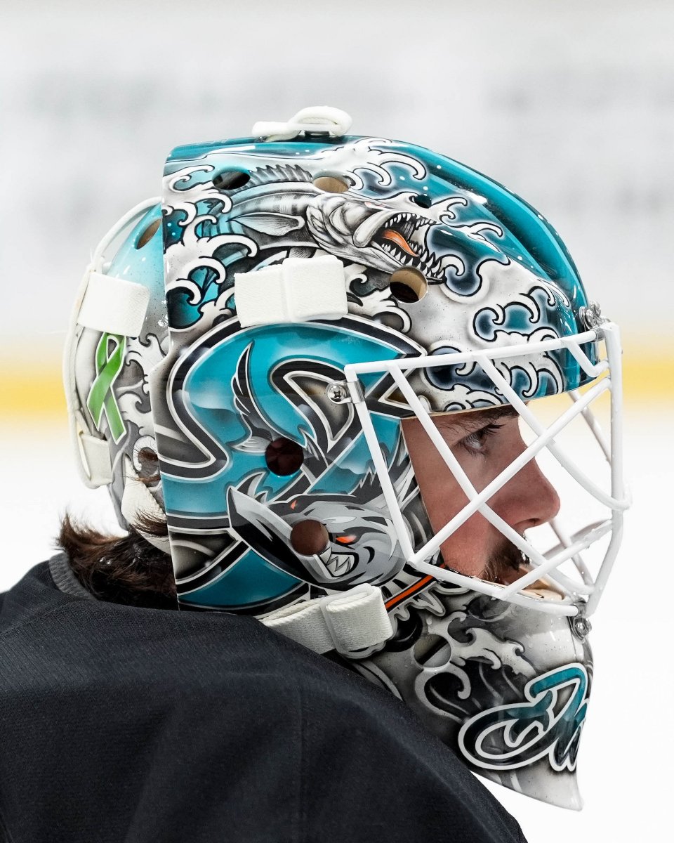 A look at Matt Davis' mask in the wild. Thing of beauty 👏.

📸: <a href="/AndreeaCardani/">Andreea Cardani</a>