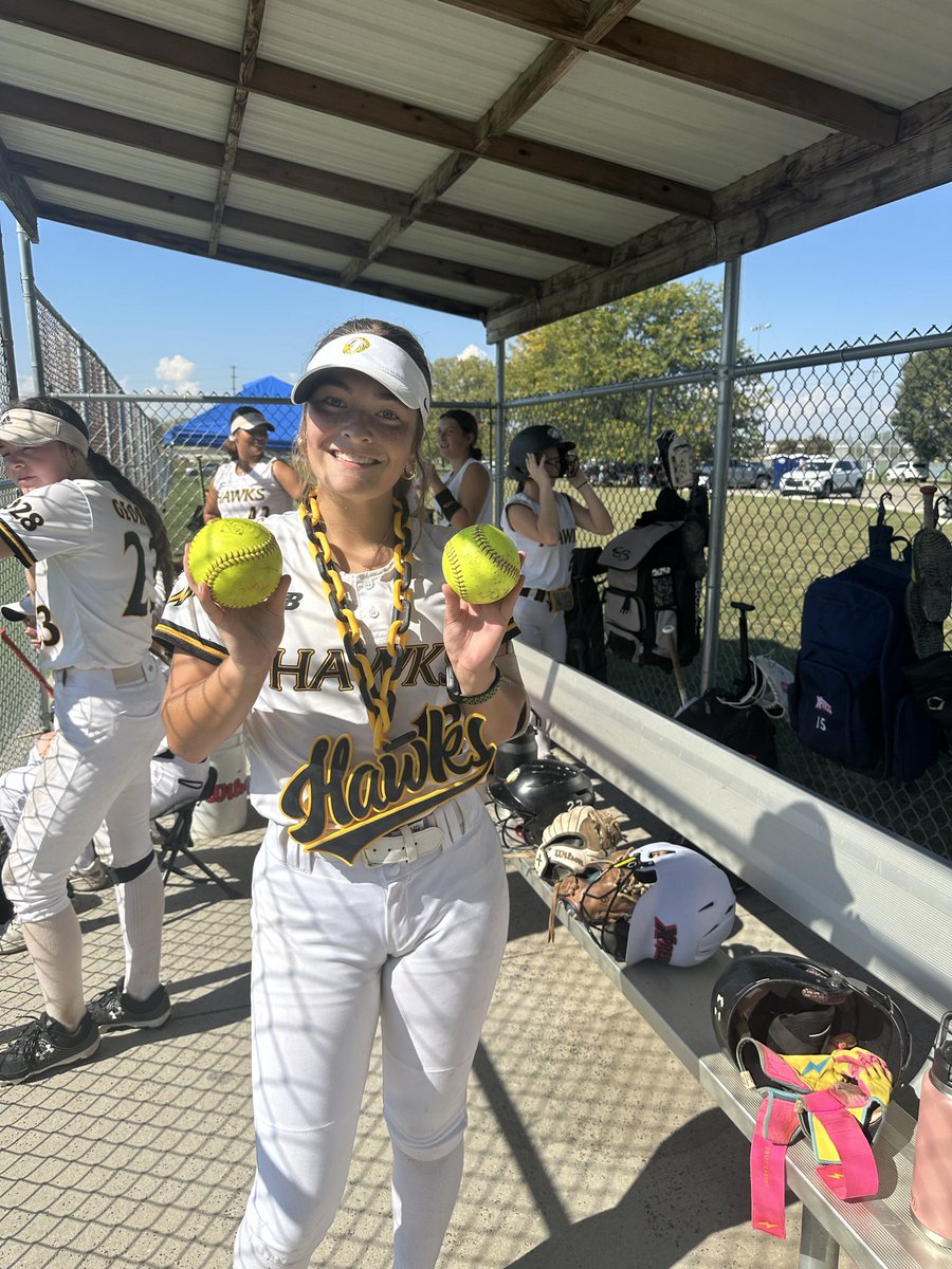 OhioHawksFastpitch2028 tweet media