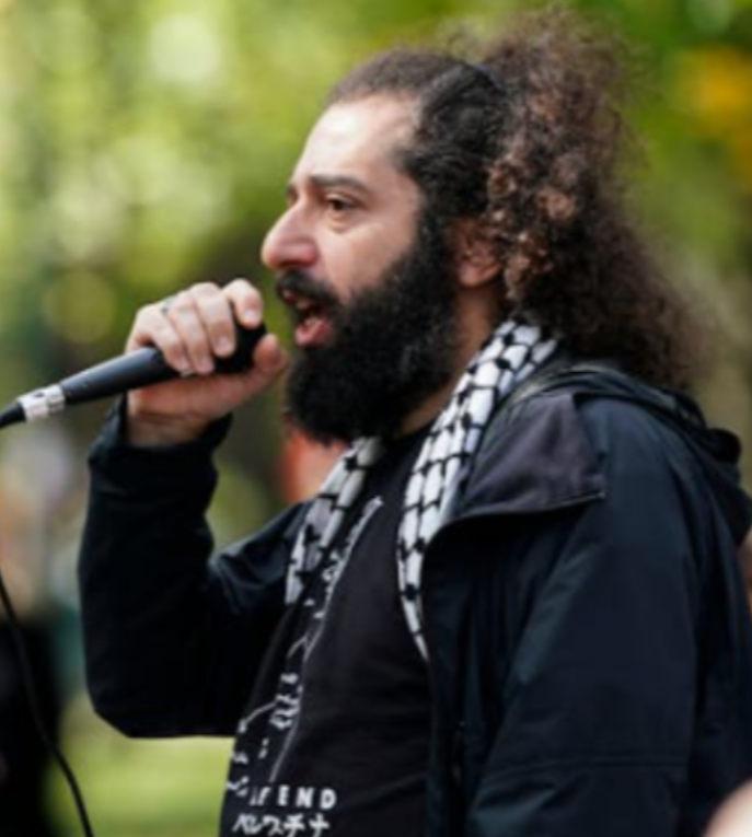 🚨 Shalom <a href="/DHSgov/">Homeland Security</a> 

Ahmad Almallah, Palestinian Poet in Residence, University of Pennsylvania, $1 BILLION in federal funding in 2025.

During the anti-Israel protest, screamed his brains out that "RESISTANCE IS JUSTIFIED," then led students in chants of "Intifada" against Jews.