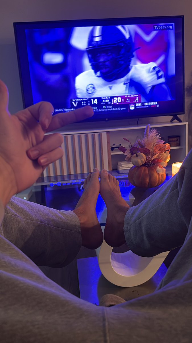 masterCade tweet media