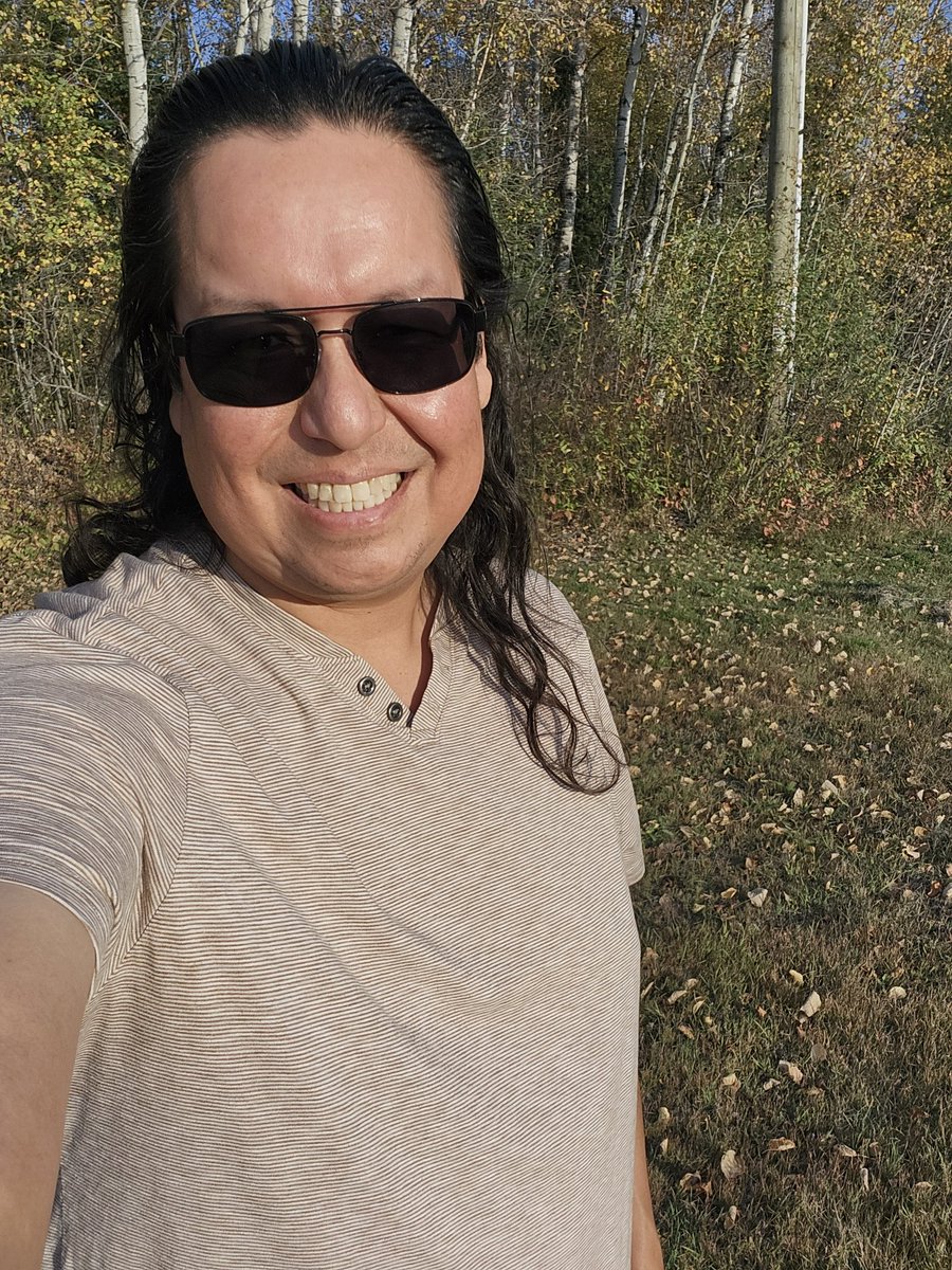 I struggle with grief and anxiety. But I am proud of myself.

It's been 3121 days since I last drank alcohol.

It's been 546 days since I last smoked marijuana.

I am working on myself to be a healthier, happier person everyday.

Never give up. You are not alone.

#SoberGangster