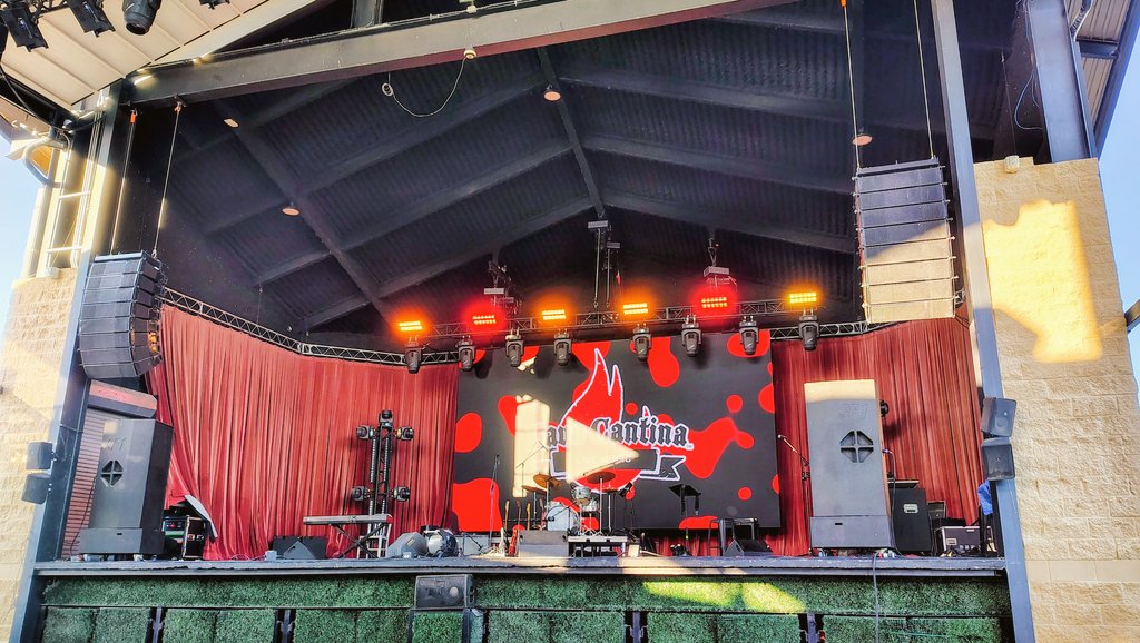 Gotta thing tonight...