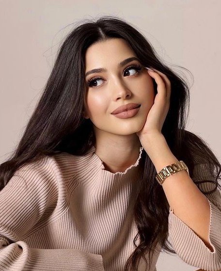 𝙿𝚎𝚗𝚜𝚊𝚛𝚝𝚎 𝚖𝚎 𝚙𝚛𝚘𝚟𝚘𝚌𝚊 𝚜𝚘𝚗𝚛𝚒𝚜𝚊𝚜 𝚒𝚗𝚟𝚘𝚕𝚞𝚗𝚝𝚊𝚛𝚒𝚊𝚜"..😏