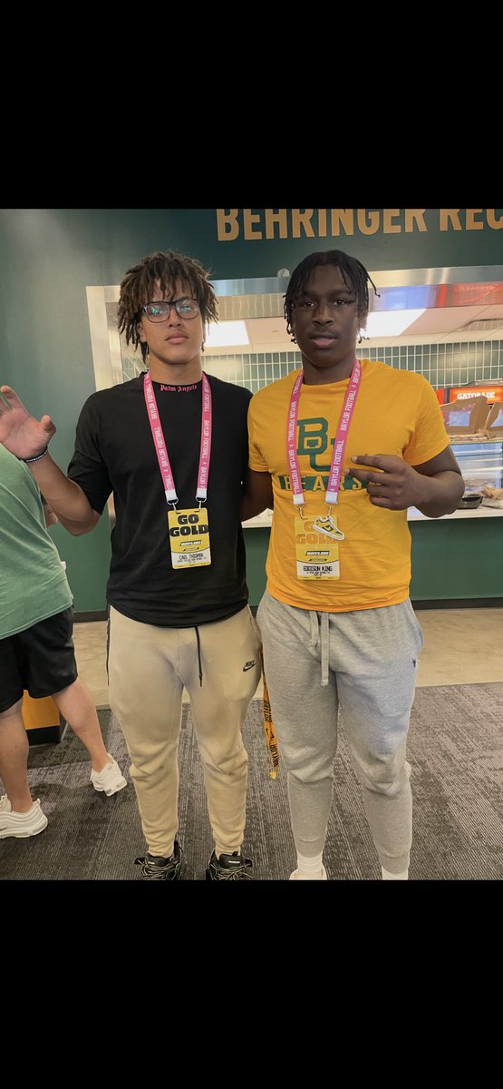 Had a great experience at the <a href="/BUFootball/">Baylor Football</a>  game…I can’t wait to come back!! #SicEm #RecruitLV
<a href="/ahunt90/">Aaron Hunt</a> <a href="/SicemRecruiting/">Baylor Football Recruiting News</a> <a href="/samspiegs/">Sam Spiegelman</a> <a href="/_JadynWells/">Jadyn Wells</a> <a href="/AppleberryBU/">Aaron Appleberry</a> <a href="/GrayGrundhoefer/">Grayson Grundhoefer</a> <a href="/CoachK_Johnson/">Coach KJ</a> <a href="/EdParisJr/">Ed Paris</a> <a href="/anthonyajmauro/">Anthony Mauro</a> <a href="/TEP5252/">TEP’S QB HUNTING CLUB EST. 2012</a> <a href="/JermaineCarpent/">Coach Carp</a> <a href="/J_thorn1on_/">Jabarie Thornton</a> <a href="/RespectxSports/">R.E.S.P.E.C.TX</a>