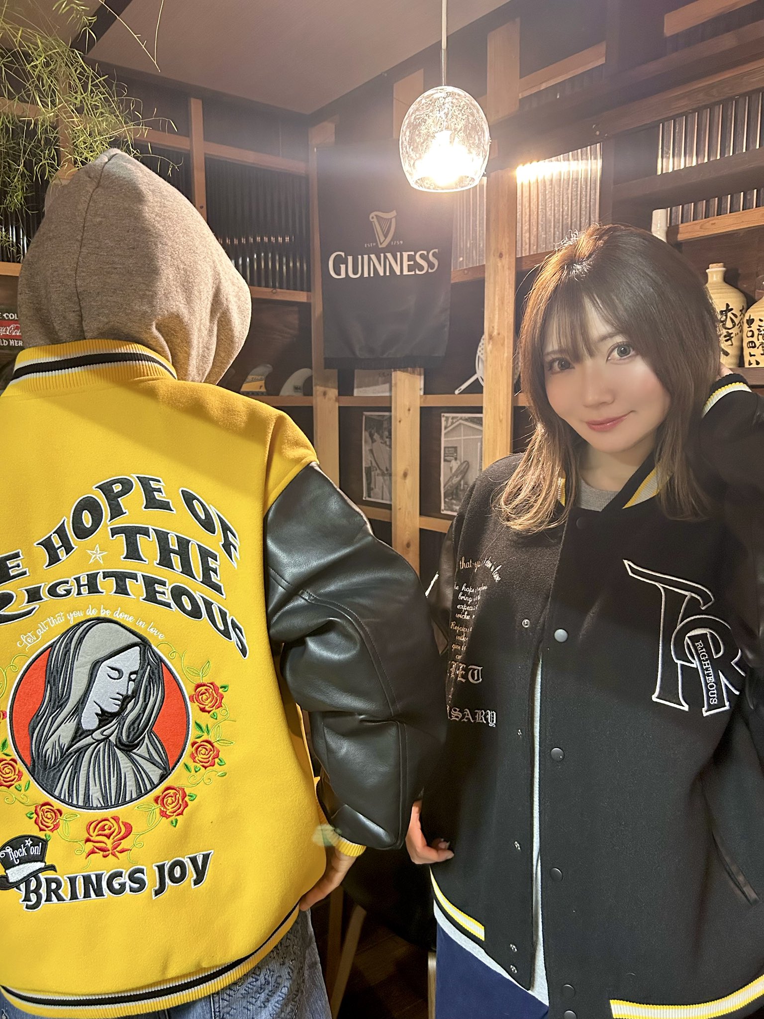 ポルノグラフィティ スタジアムジャンパー　未使用　袋入り セブンネットショッピング على X: 