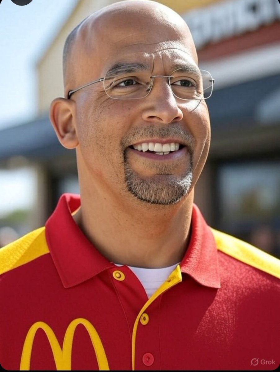 TheBuckeyeNut's tweet photo. James Franklin tomorrow morning https://t.co/vJHqEISUC0