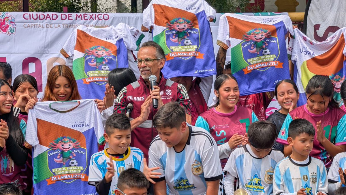 Javier_Hidalgo's tweet photo. Faltan solo 24 horas para el cierre del registro del Torneo Comunitario Infantil Ollamaliztli y en PILARES ya llevamos 340 equipos de niñas y niños entre 9 y 16 años listos para vivir esta gran fiesta del fútbol y comunidad 🤍⚽️

¡Juntas y juntos haremos historia! https://t.co/Dr0NEUrduq