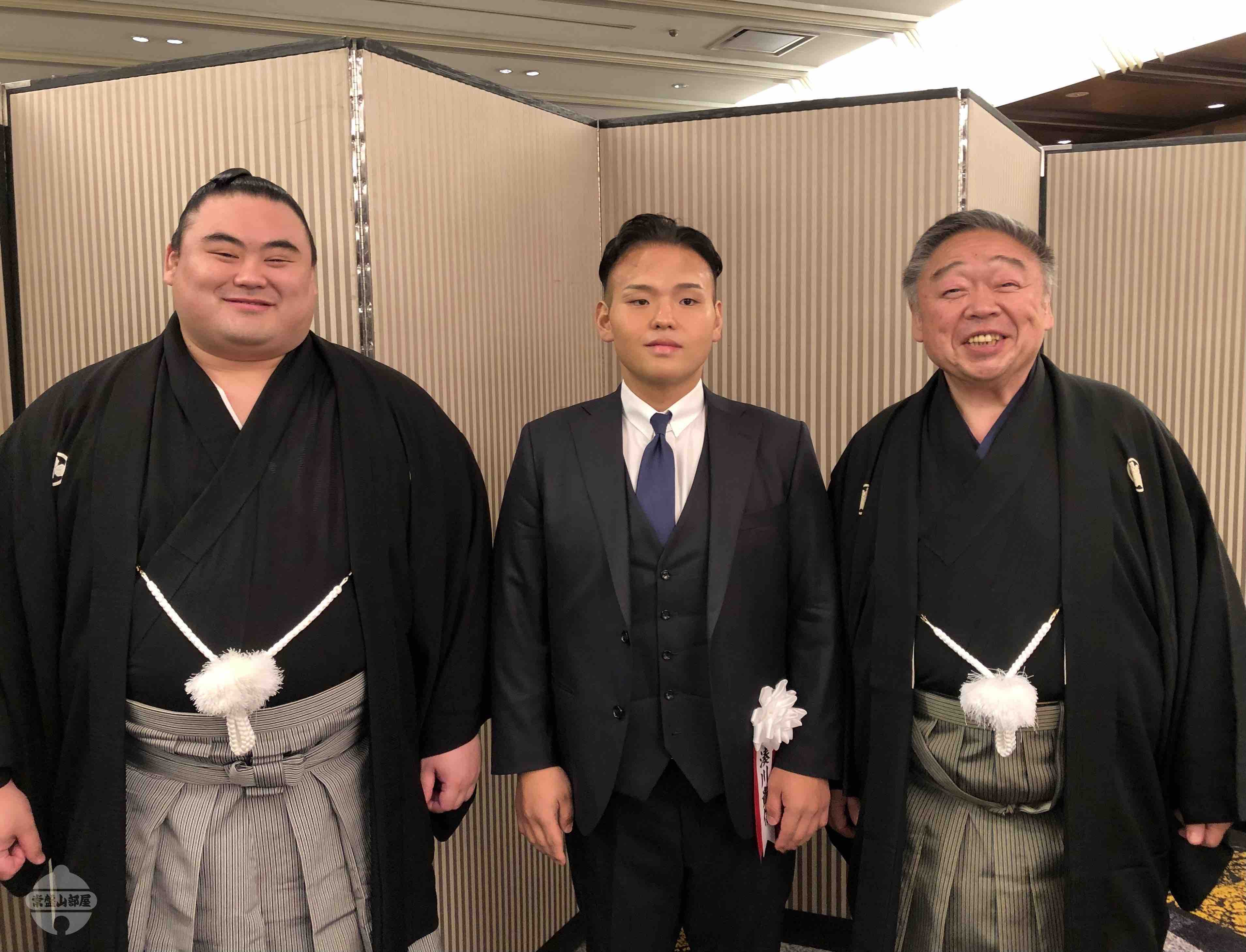 大相撲 貴景勝 湊川親方 常盤山部屋 浴衣 反物 リュックサック 大相撲 貴景勝 湊川親方 常盤山部屋 浴衣 反物 リュックサック