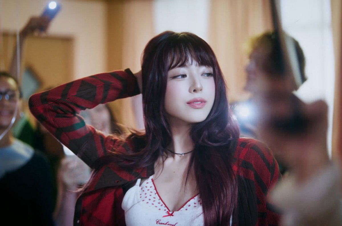 thinksyuna's tweet image. HELLO SHIN YUNA