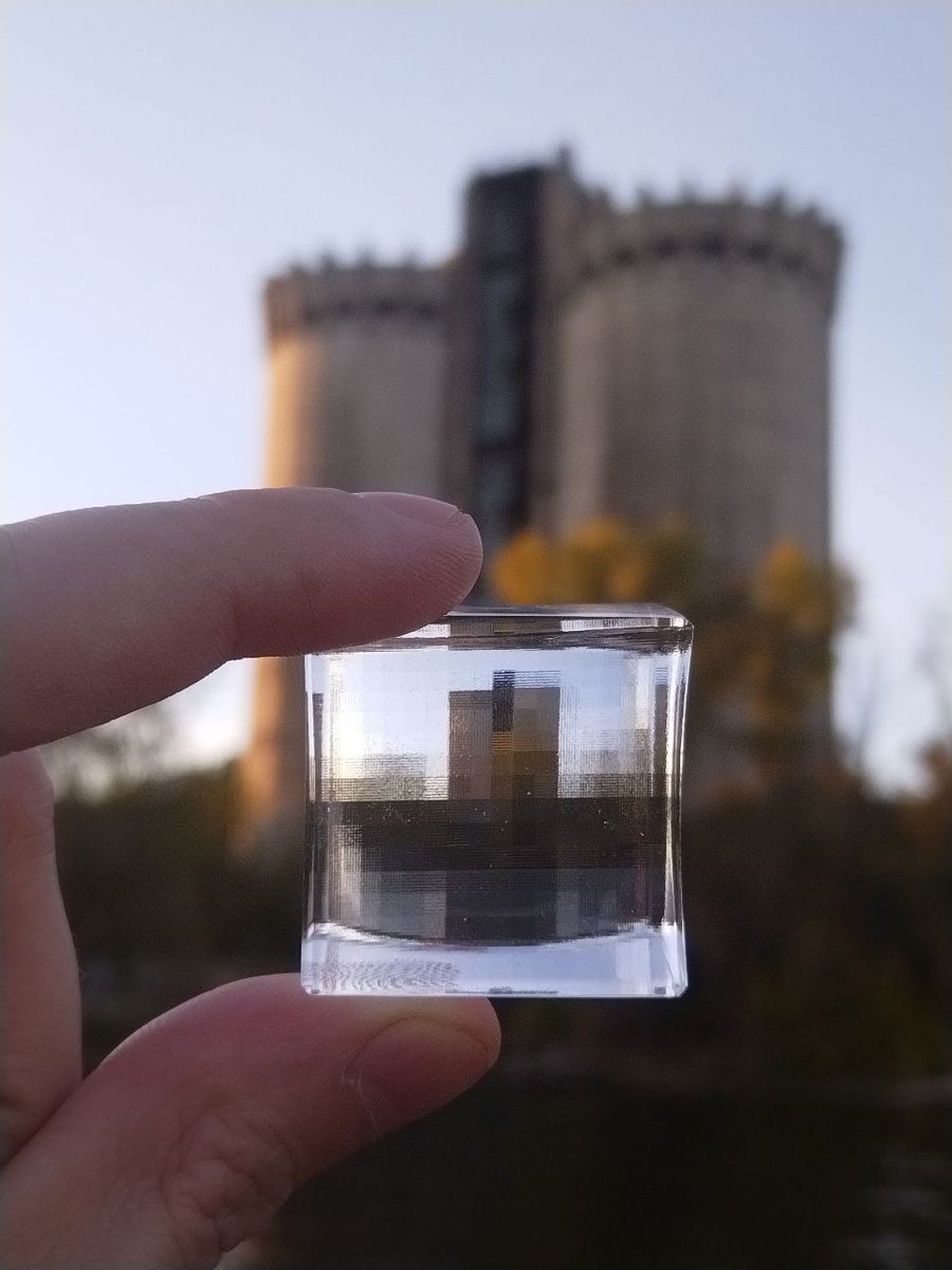 dethrood2's tweet photo. Oh, yes! I agree with you! Thank you to @pixeluxe88 for this pixel treasure! He gave me a new perspective on pixel art, now I can show my loved ones how I see this world.
#pixeluxe #pixelcrystal
Special thanks to my friend - Andrey Karpov, a contemporary artist, for photos! https://t.co/VNN752oJjT